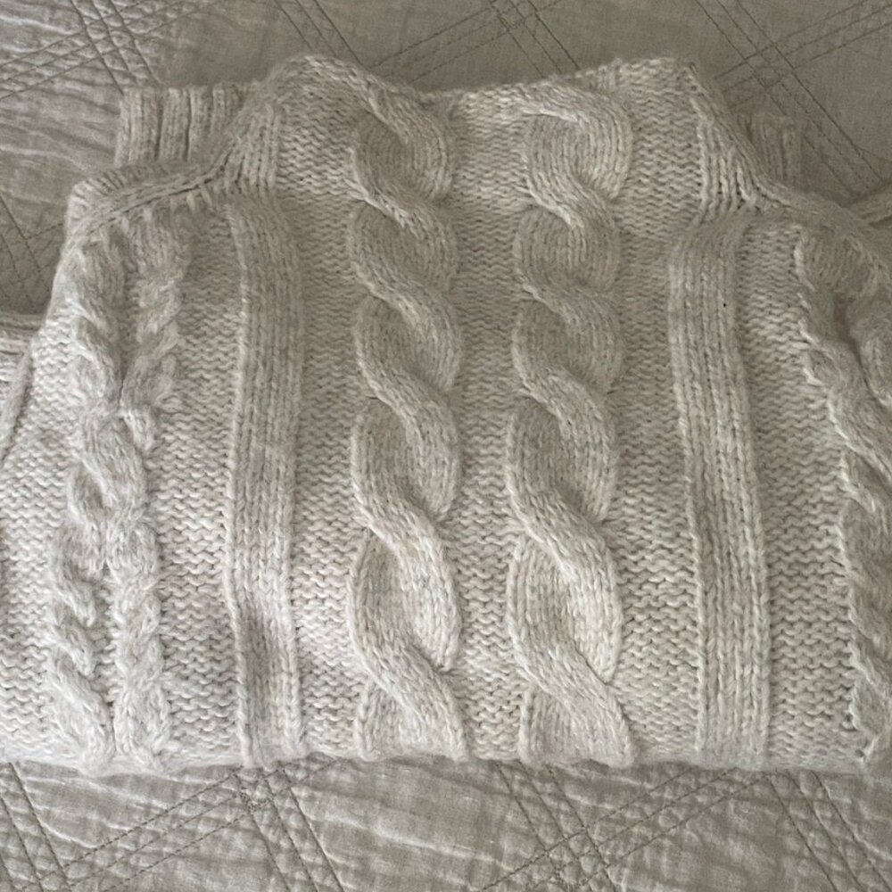 Karen Kane Wool Cable Knit Sweater Size M